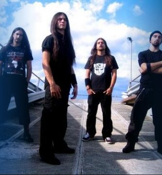 Volvieron con Agony